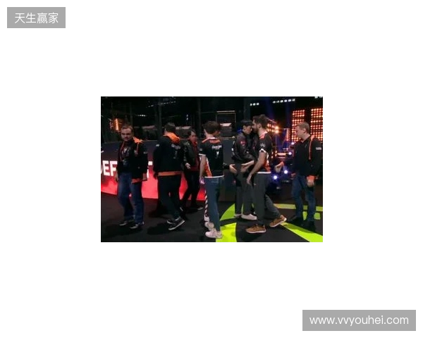 戴帽助球队大胜西海岸，官方：蓉城外援费利佩当选中超第4轮最佳